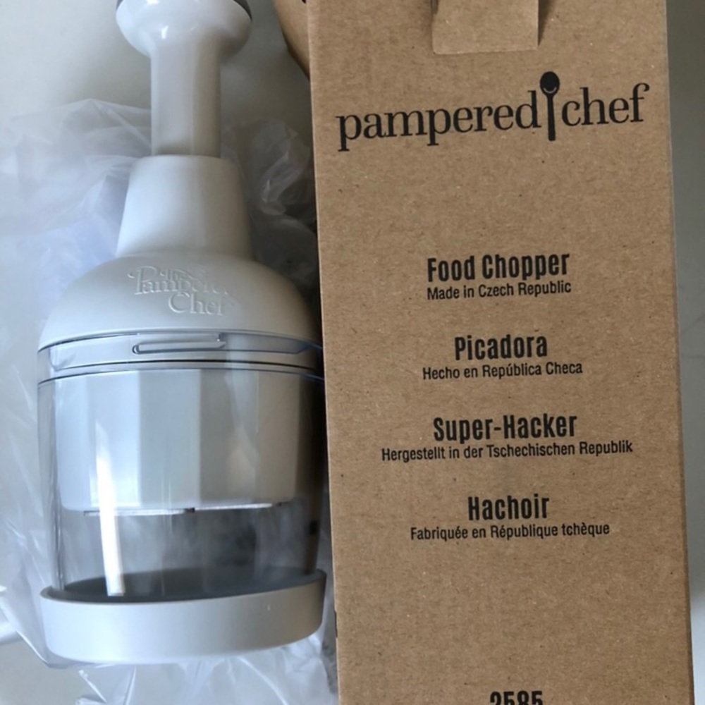 Pampered chef food chopper